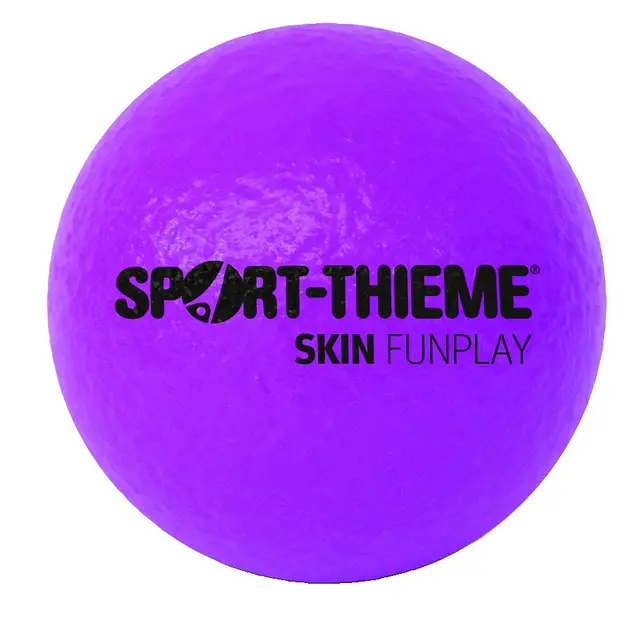 Softball Skin Funplay 14 cm Skumball med PU-trekk i ass.farger 